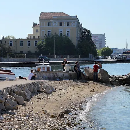 By The Sea - 24250 Apartamento Zadar