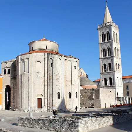 By The Sea - 24250 Zadar